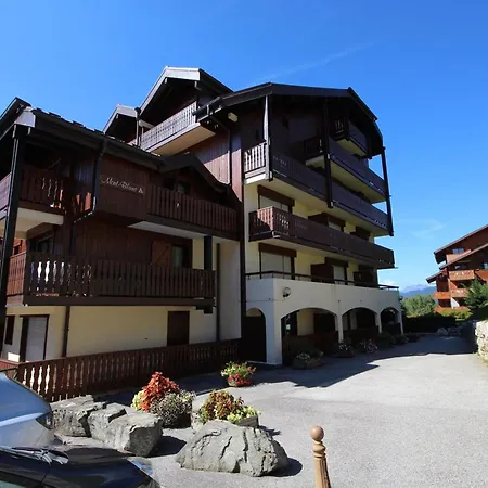 4 Pers Avec Balcon, Proche Pistes Et Commerces, Centre Village - Fr-1-572-165 Appartement *
