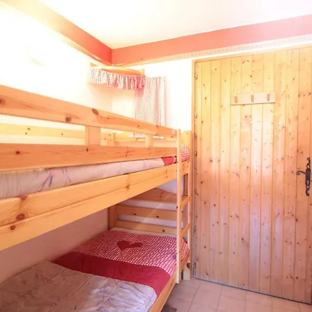 4 Pers Avec Balcon, Proche Pistes Et Commerces, Centre Village - Fr-1-572-165 Appartement Arâches